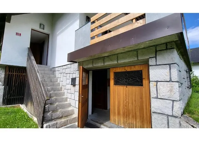 Pocitniska Hisa Pr Puc * Mojstrana