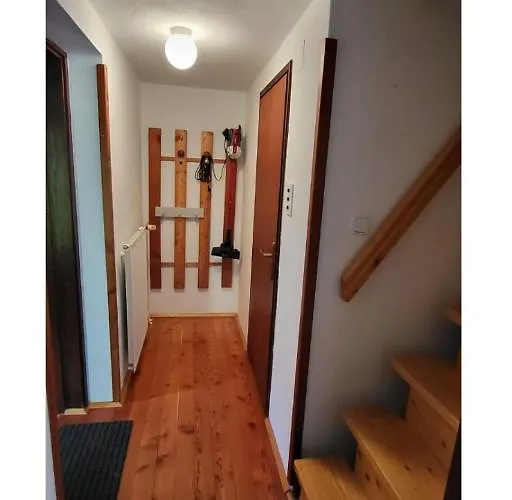 Pocitniska Hisa Pr Puc Prázdninový dům Mojstrana